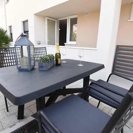 Apartment Niko 2 Zadar