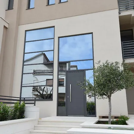 Niko 2 Apartment Zadar