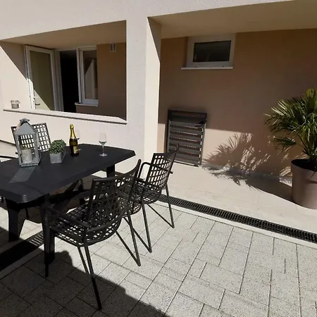 Apartment Niko 2 Zadar